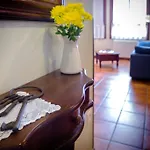 Apartamento As Tapias *